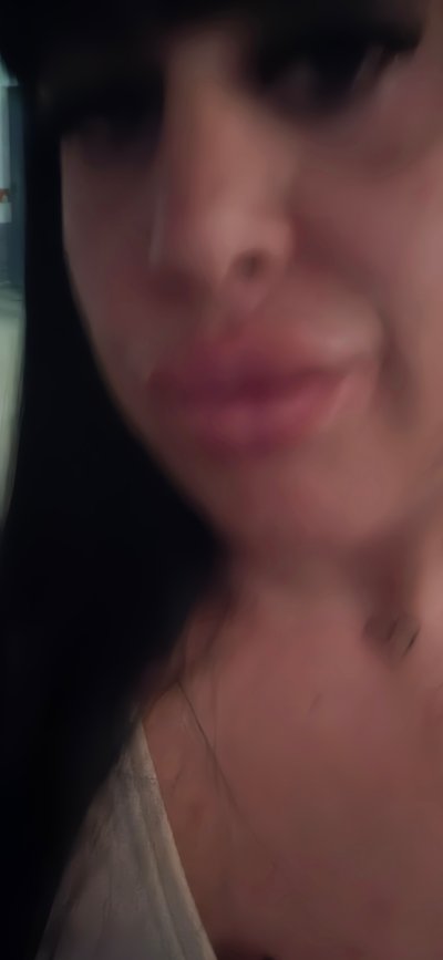 Quieres pasarlo bien mientras nos tocamos? Busco hablar con un hombre maduro! Vamos a gozar de nuestra sexualidad!