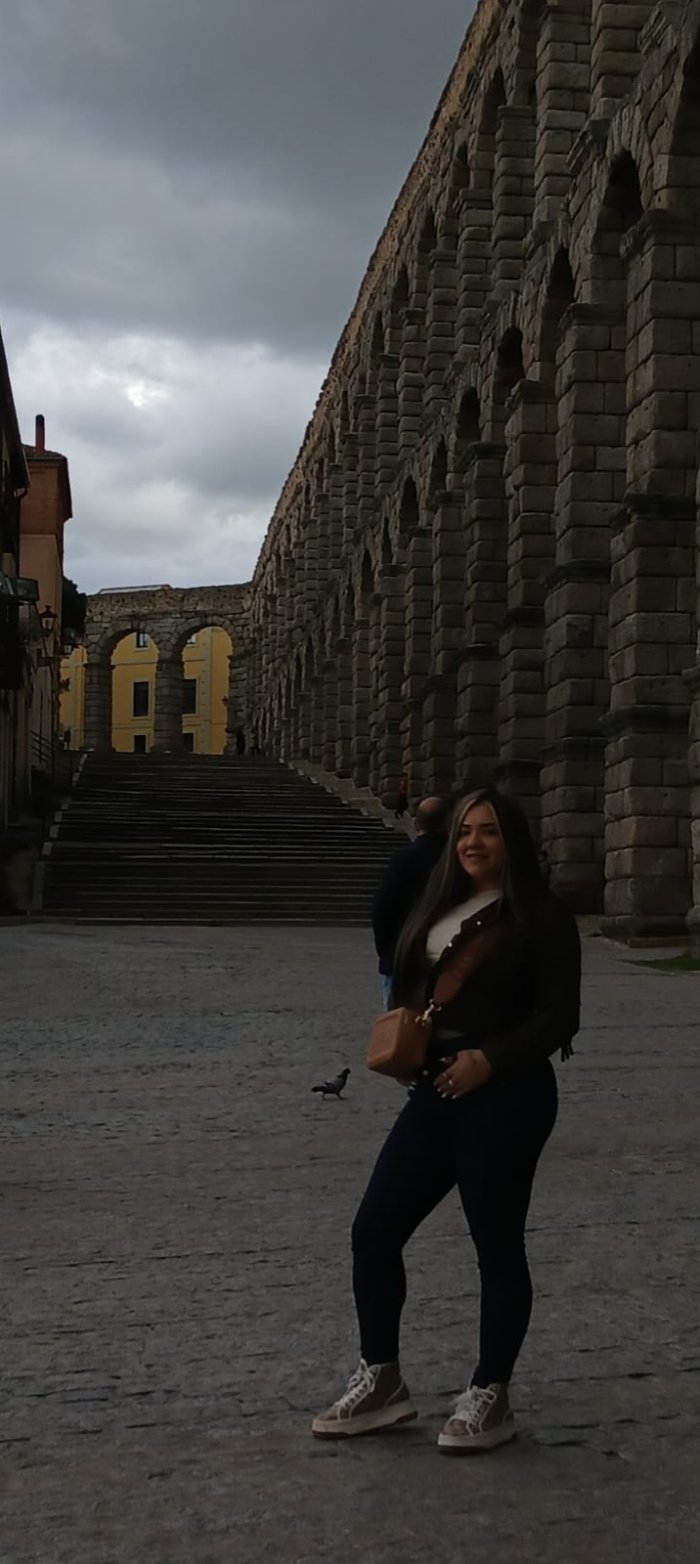 Soy atenta y decidida.