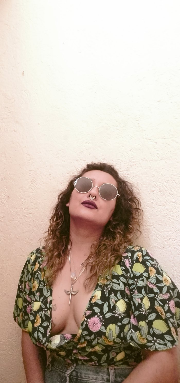 LA SESIÓN DE FOTOS QUE VES, HA TERMINADO CON UN FINAL FELIZ, ME PONE LO NUEVO.