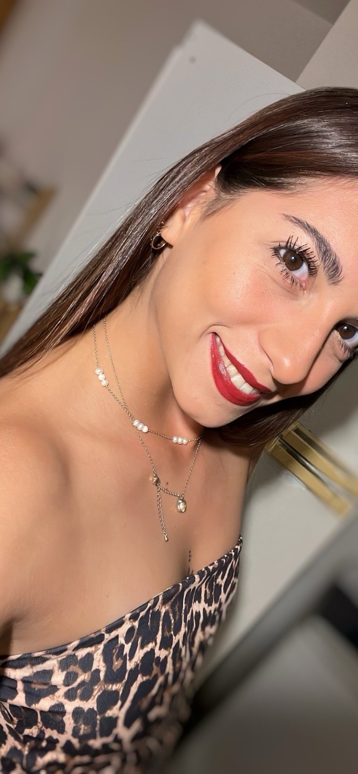 Si te gustan mis fotos me puede llamar.