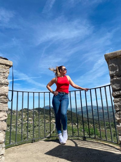 Cada vez que pasan los años, me gusta más el sexo. Busco tener conversaciones calientes. Videollamada