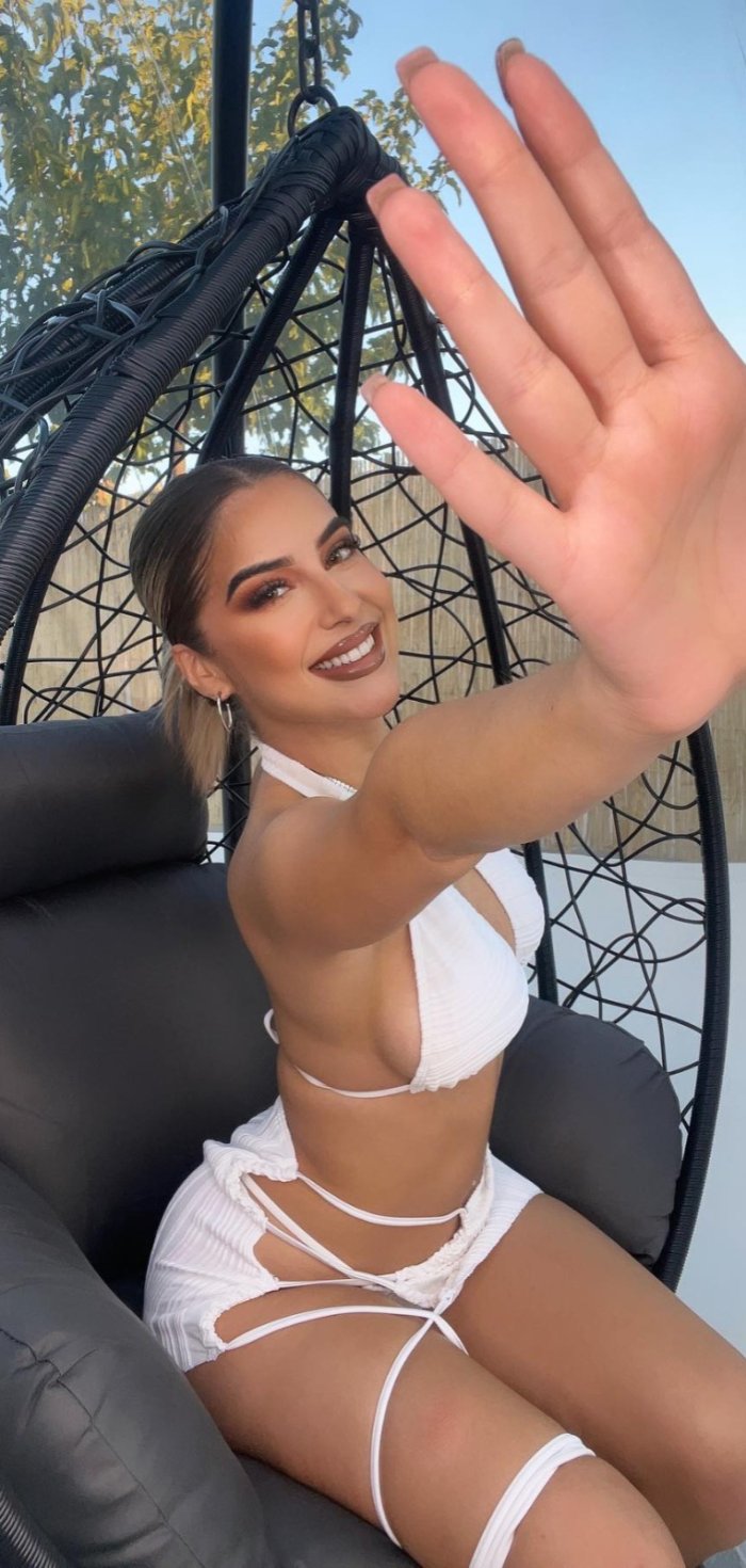 Soy la mujer más caliente que puede llegar a conocer.