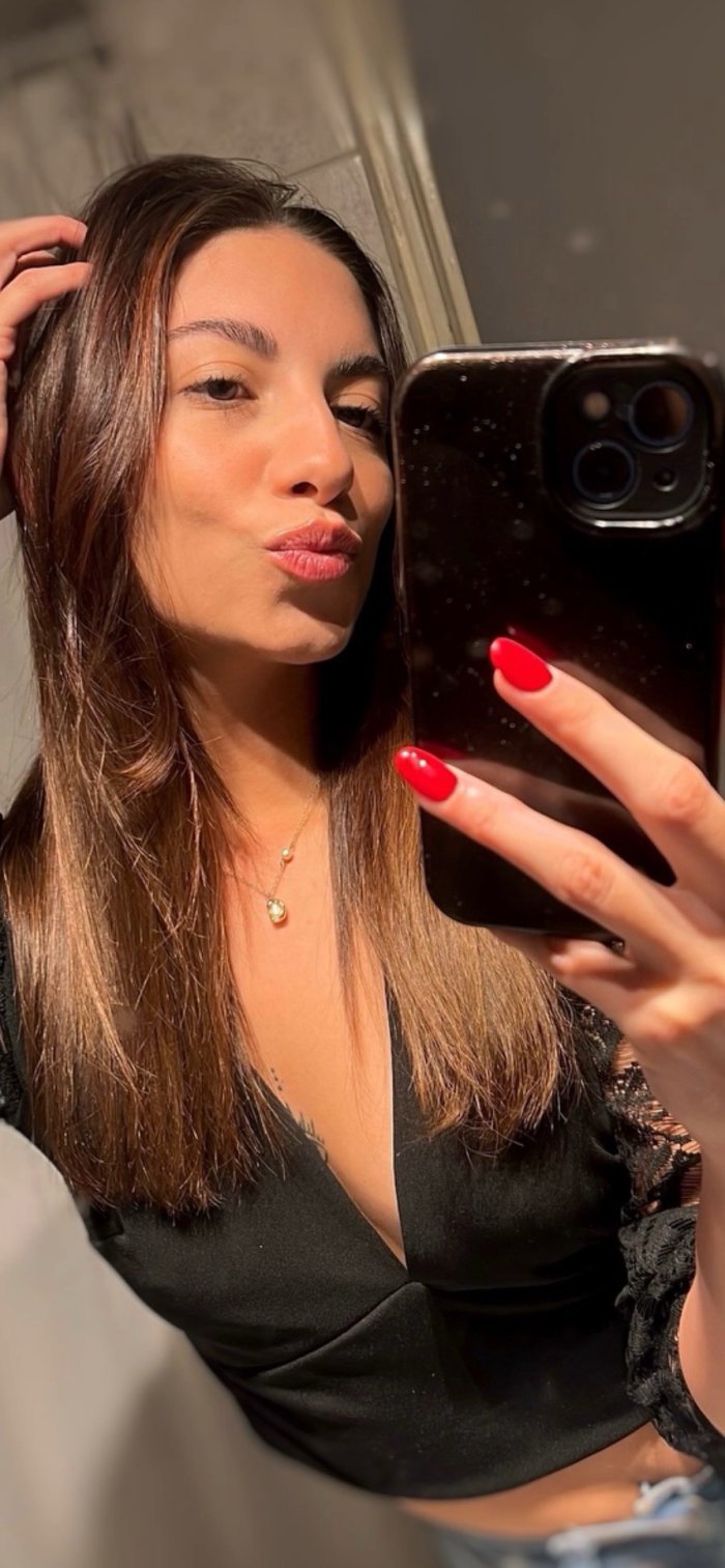 Si te gustan mis fotos me puede llamar.